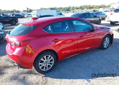 2015 Mazda Mazda3 I Grand Touring z USA, uszkodzony, nr VIN JM1BM1M74F1249561